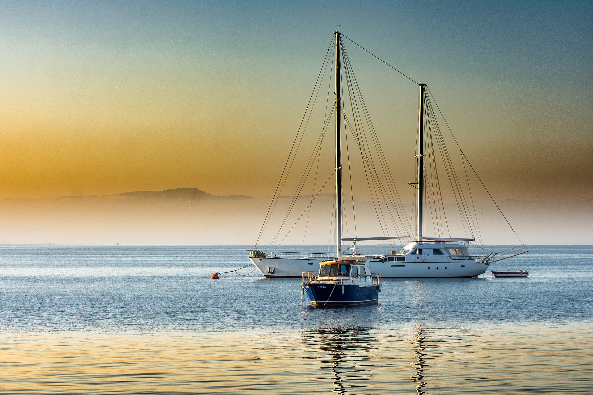 sailing-boat